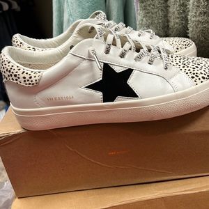 EUC condition Vintage Havana Wild Cheetah